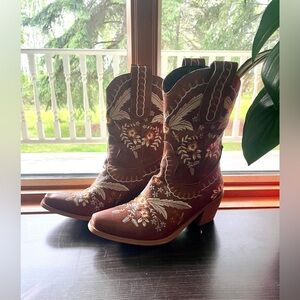 Embroidered Cowboy Boots